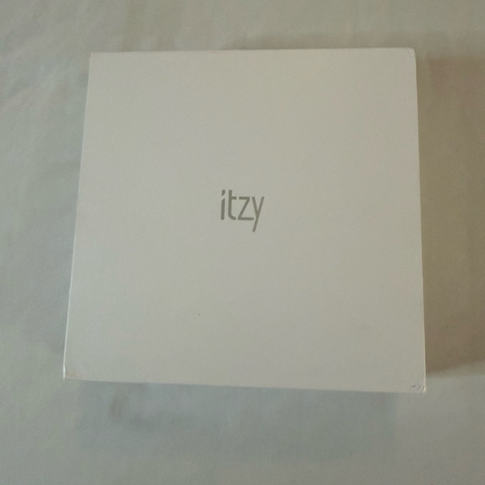 ITZY Official Light Ring Official Lightstick